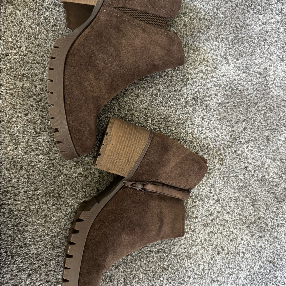MIA Brown Ankle Boots with Rugged Sole